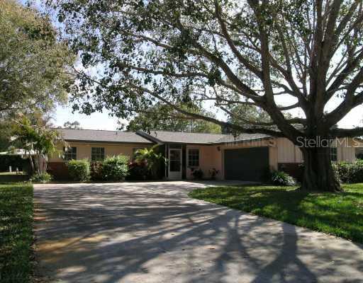 3267 S Lockwood Ridge Rd., Sarasota, FL 34239