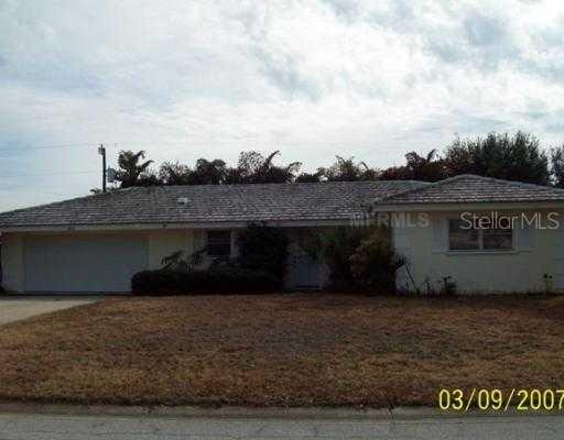 1857 Mid Ocean Cir., Sarasota, FL 34239