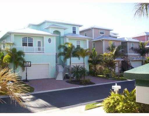 709 Shakett Creek Dr., Nokomis, FL 34275