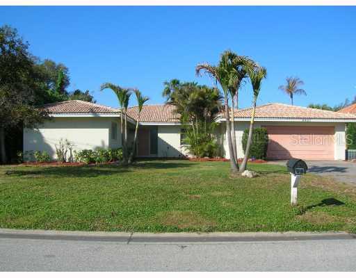 5921 Emerald Harbor Dr., Longboat Key, FL 34228