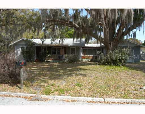 1712 8th St., Palmetto, FL 34221