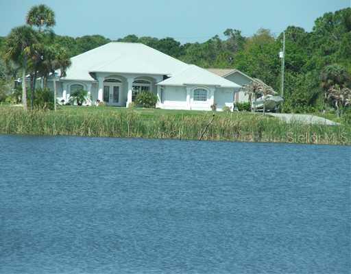 8010 Casa De Meadows Dr., Englewood, FL 34224