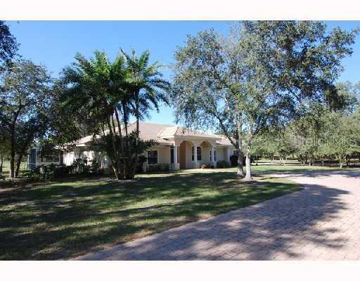 1300 Thicket Ln., Sarasota, FL 34240