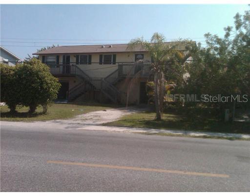 6812 Palm Dr. #A & B, Holmes Beach, FL 34217