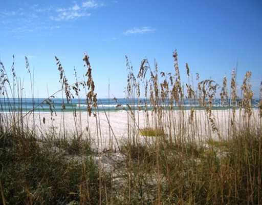 1770 Benjamin Franklin Dr Dr. #704, Sarasota, FL 34236