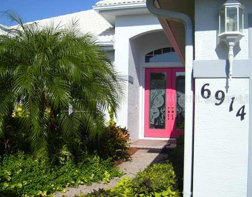 6914 Laredo Ter., University Park, FL 34201