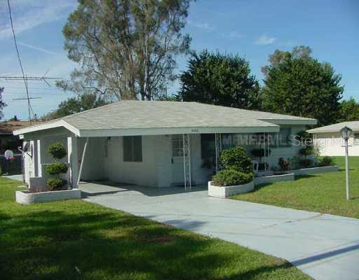 3020 Betty Dr., Sarasota, FL 34232