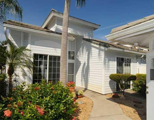 7742 Whitebridge Glen, University Park, FL 34201
