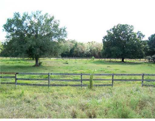 13407 N Branch Rd., Sarasota, FL 34240