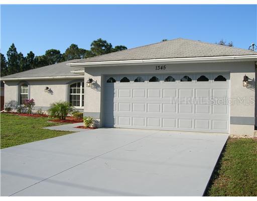 1345 Woodcrest Ln., North Port, FL 34286