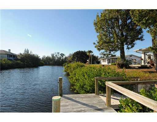 607 Barnes Pkwy., Nokomis, FL 34275