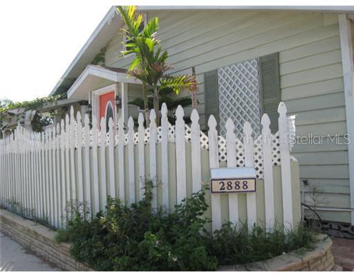 2888 Bahia Vista St., Sarasota, FL 34239