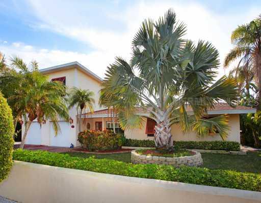 525 75th St., Holmes Beach, FL 34217