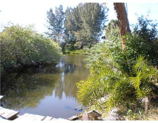 1003 Dona Way, Nokomis, FL 34275