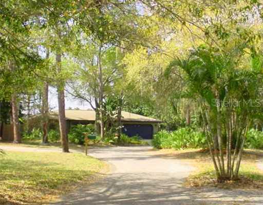4562 Northwood Ter., Sarasota, FL 34234