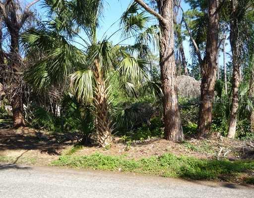 Pine Rd., Nokomis, FL 34275