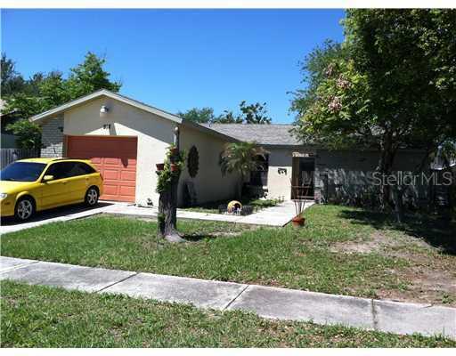 918 Axlewood Cir., Brandon, FL 33511