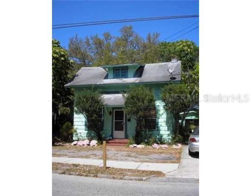1929 10th St., Sarasota, FL 34236