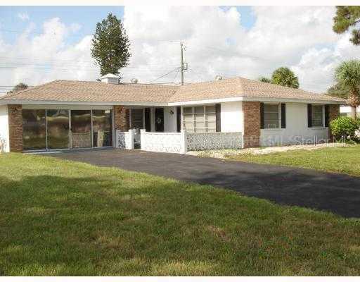 401 Shamrock Blvd., Venice, FL 34293