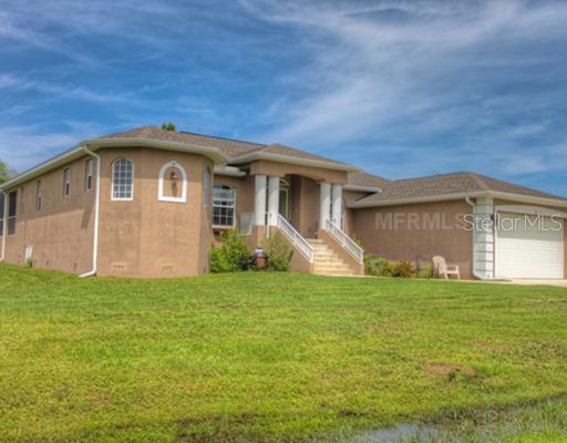 125 Crestview Dr., Englewood, FL 34223