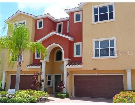 1223 E 3rd Street Cir., Palmetto, FL 34221