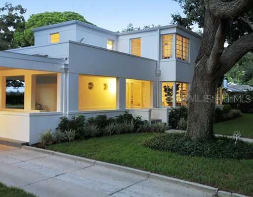 1753 North Dr., Sarasota, FL 34239