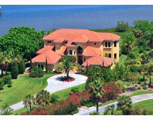 6176 9th Avenue Cir., Bradenton, FL 34212