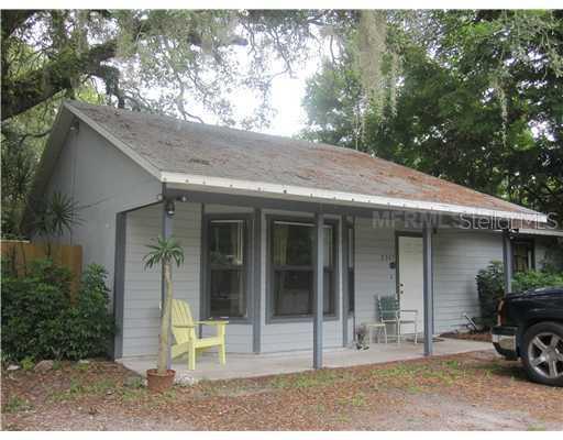 2305 52nd Ave., Bradenton, FL 34203