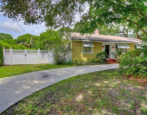1887 Morris St., Sarasota, FL 34239
