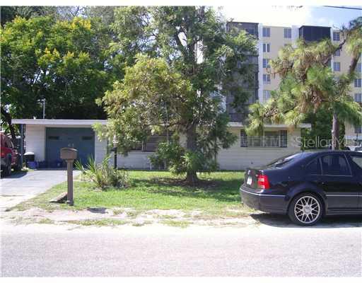 2916 25th St., Bradenton, FL 34205
