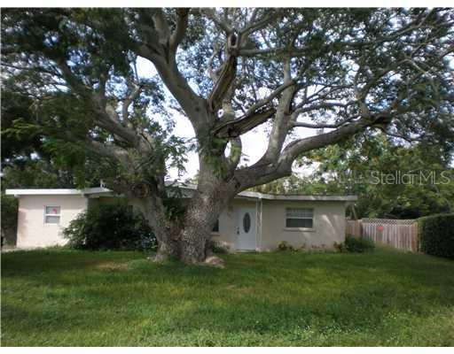 3011 60th St., Palmetto, FL 34221