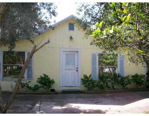 1712 E Zipperer Rd., Bradenton, FL 34212