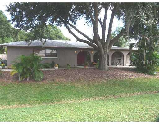 802 Sandpiper Ln., Nokomis, FL 34275