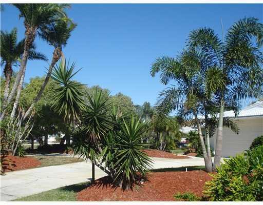 112 Tina Island Dr., Osprey, FL 34229