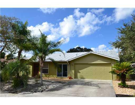 4256 Berkshire Dr., Sarasota, FL 34241