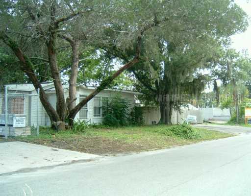 1741 Gillespie Ave., Sarasota, FL 34234