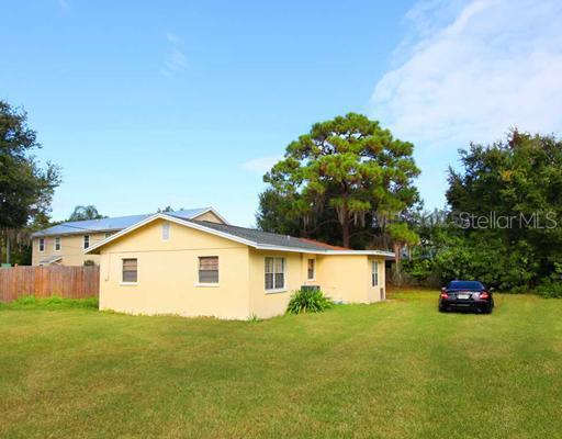 2260 22nd St., Sarasota, FL 34234