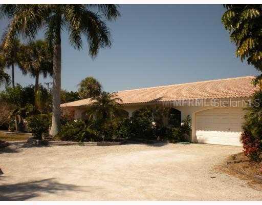 101 Ogden St., Sarasota, FL 34242