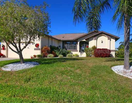 707 Portia St., Nokomis, FL 34275