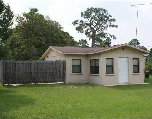 9476 Downing St., Englewood, FL 34224