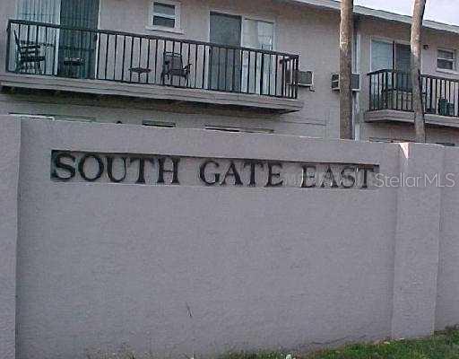 3101 Bee Ridge Rd. #104, Sarasota, FL 34239