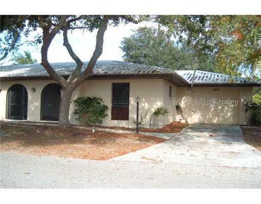 509 Villa Park Dr., Nokomis, FL 34275