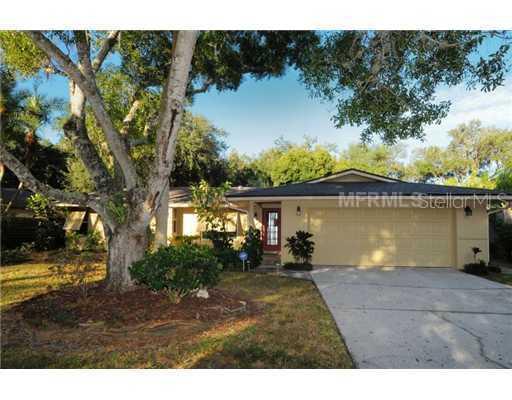 2766 Greendale Dr., Sarasota, FL 34232