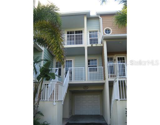 3226 Mangrove Point Dr., Ruskin, FL 33570
