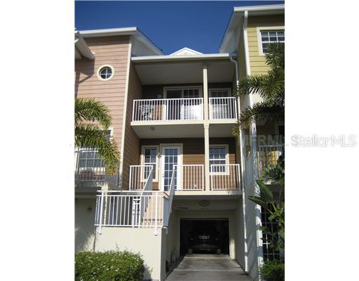 3275 Mangrove Point Dr., Ruskin, FL 33570