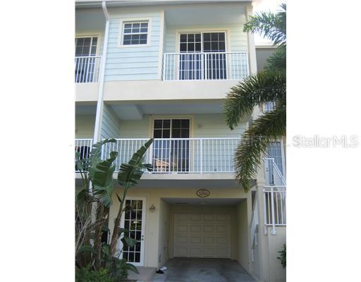 3250 Mangrove Point Dr., Ruskin, FL 33570
