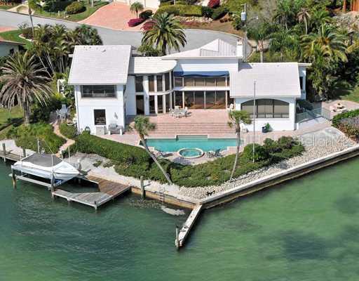 600 Putter Ln., Longboat Key, FL 34228