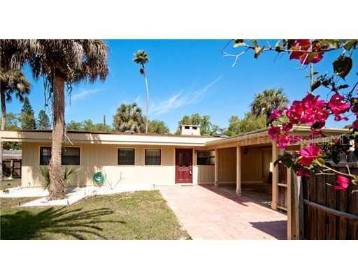 3424 Old Oak Dr., Sarasota, FL 34239