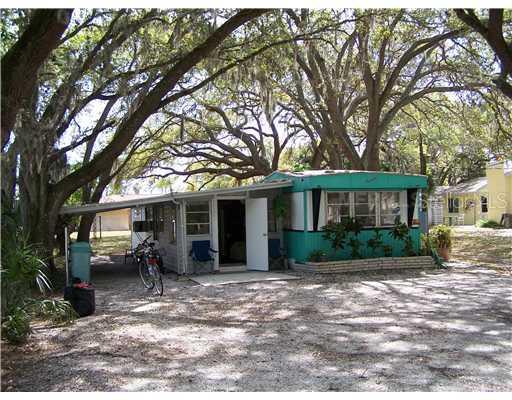3530 Hacienda St., Sarasota, FL 34237