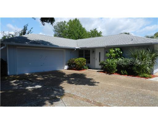 624 Albee Farm Rd., Nokomis, FL 34275